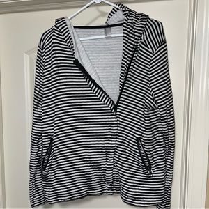 Women’s zip up hoodie sweatshirt